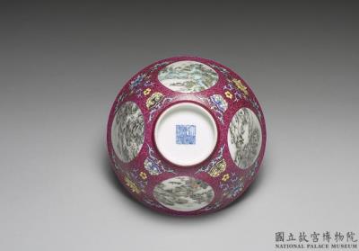 图片[3]-Bowl with landscape on a polychrome red ground in yangcai painted enamels, Qianlong reign (1736-1795), Qing dynasty-China Archive